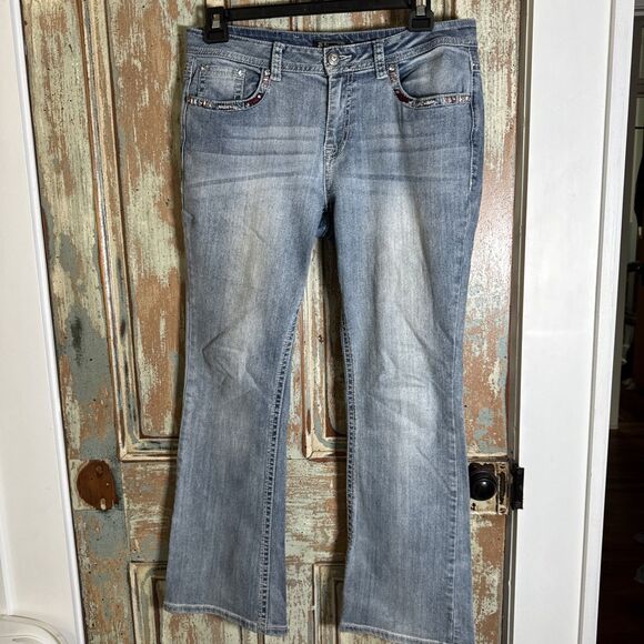 Shyanne Anne Jeans Womens 32 Short Boot Blue Light Pockets Embroidery Rhinestone - Picture 5 of 10